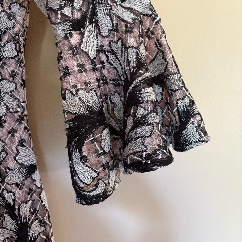 Belle Badgley Mischka Embroidered Belle Sleeve Mini Dress Wedding Formal Sz 6 - Picture 5 of 6
